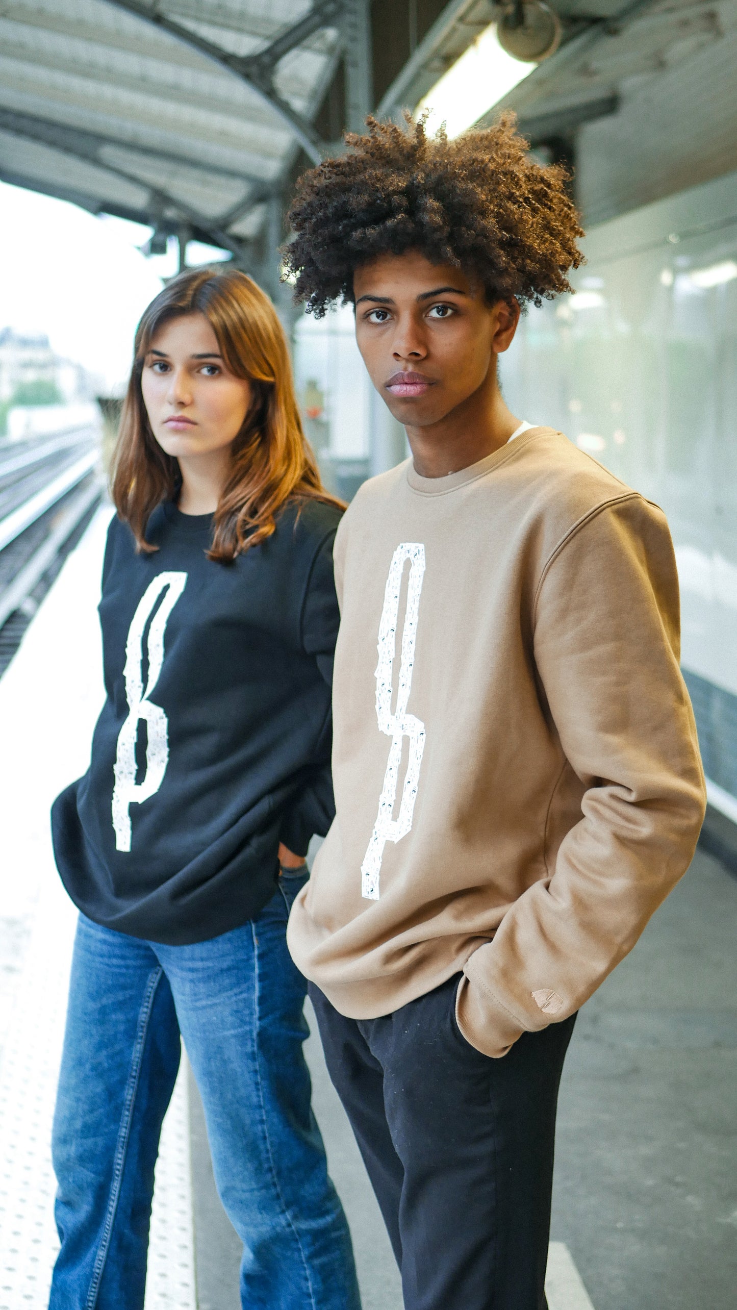 Crewneck Metropolitana - Black - Ombre Parisienne