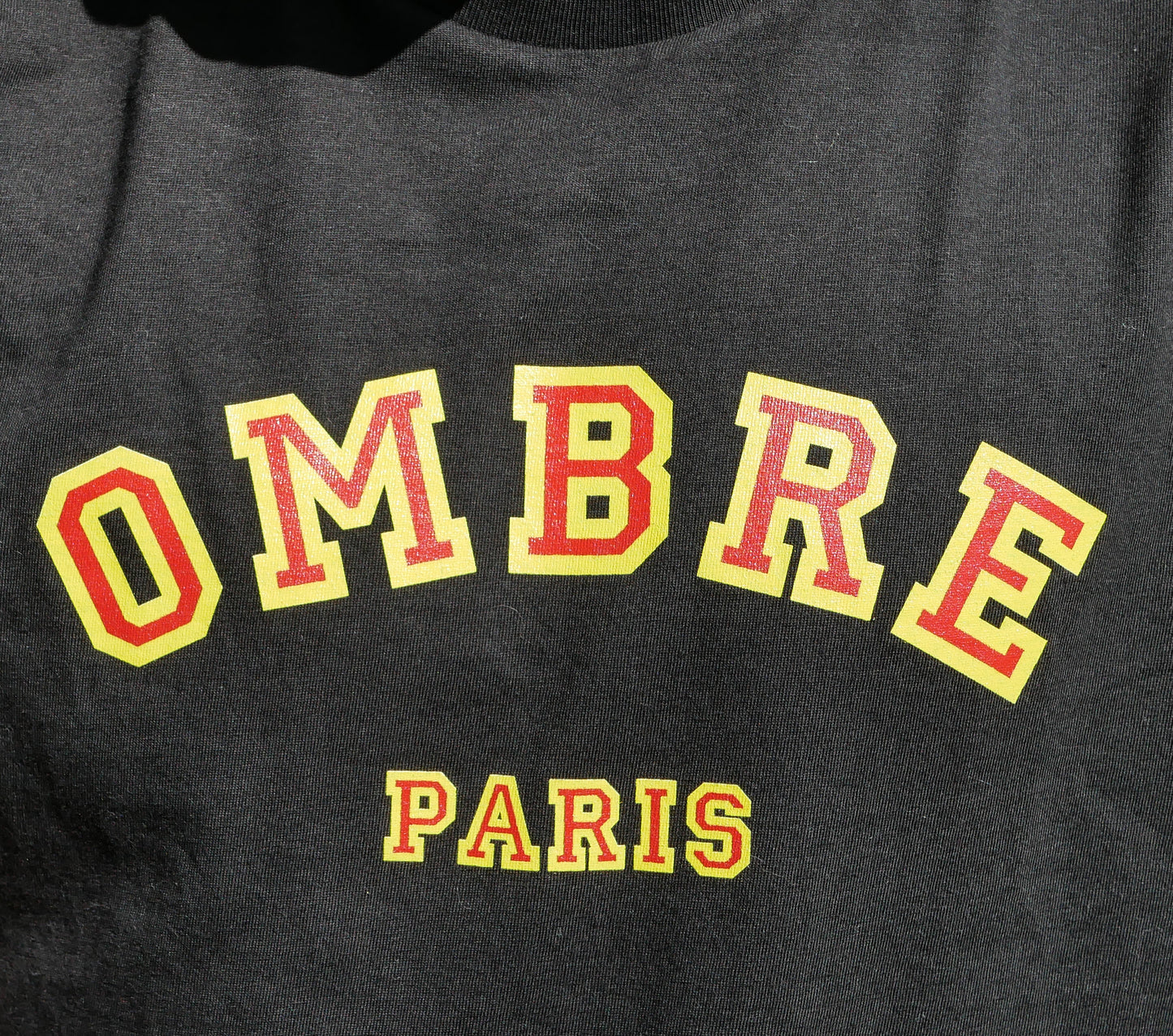 T-shirt College - Black - Ombre Parisienne